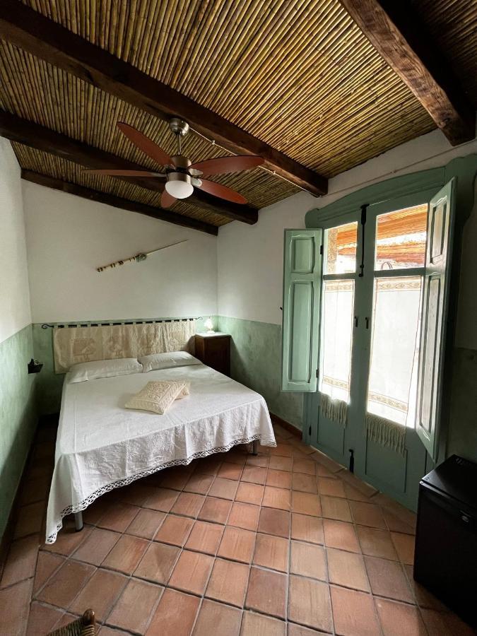 Graziosa Stanza Campidanese Su Terzu Konuk evi Oristano Dış mekan fotoğraf